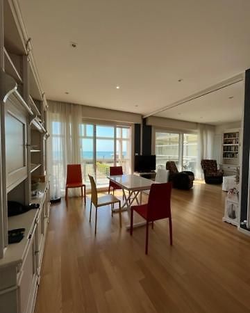 Appartamento Frontemare Da Michi E2 Lido di Jesolo Buitenkant foto